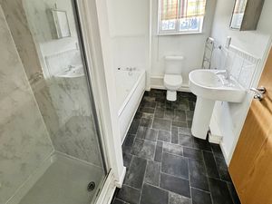 Bathroom - click for photo gallery